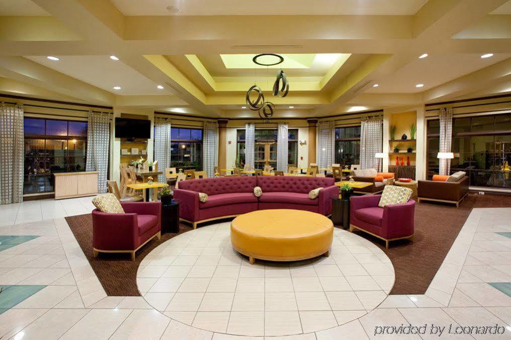 La Quinta By Wyndham Alexandria Airport Hotell Eksteriør bilde